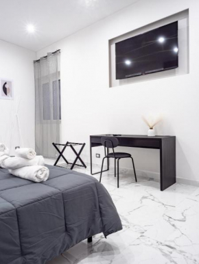 Laura Suite Taranto